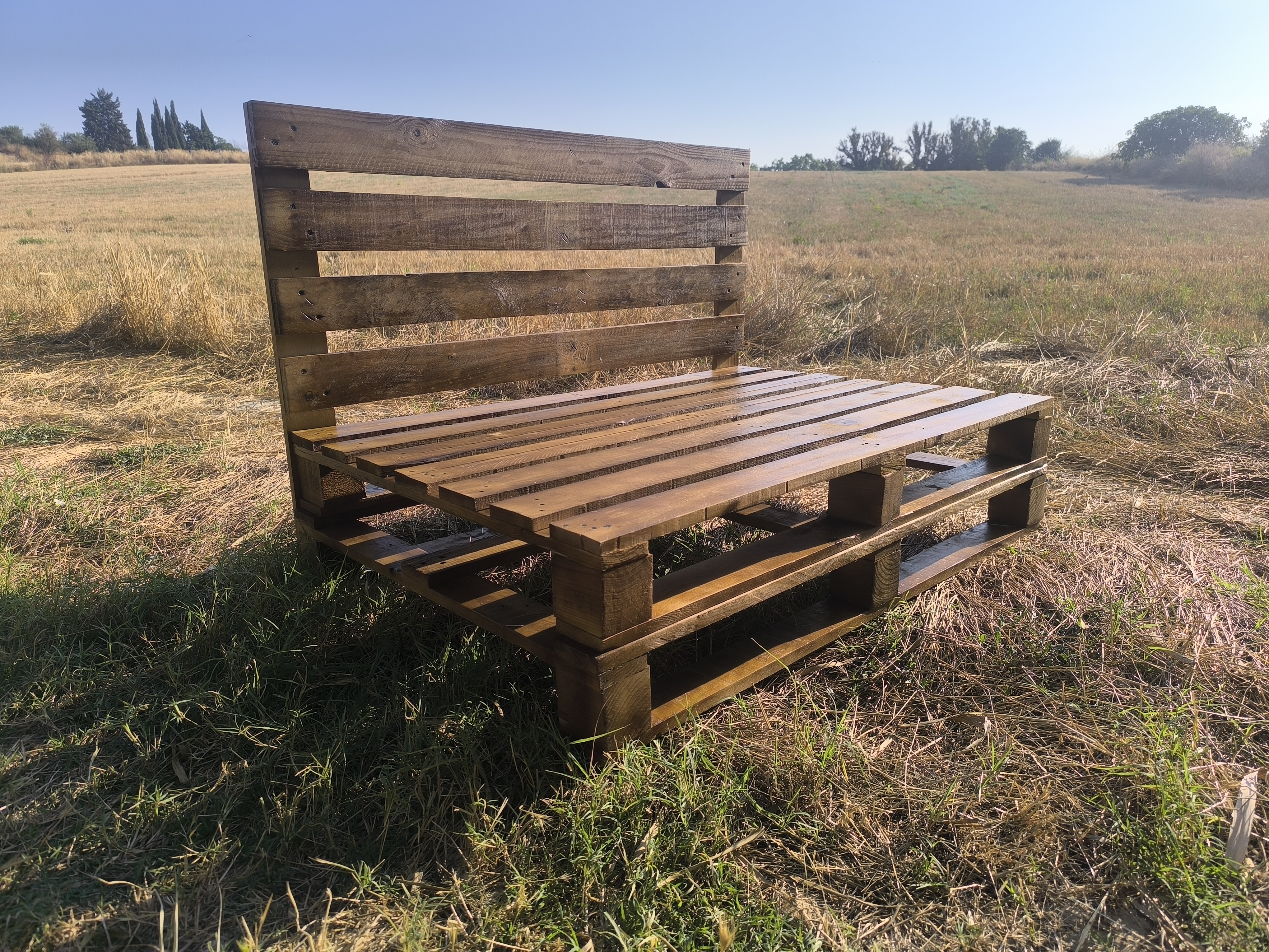 sofa palet 2 alturas — Carpintería en Barcelona